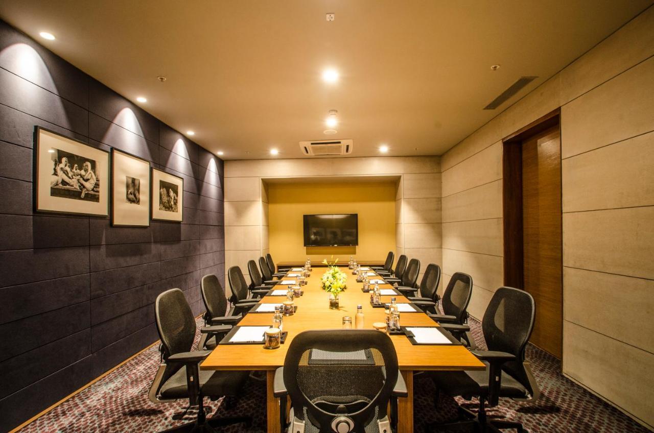 Altair Boutique Hotel Calcutta Exterior foto